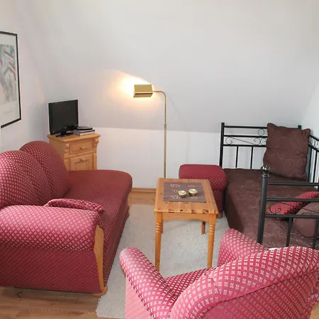 In Dargun Mit Schwimmbad * Barlin