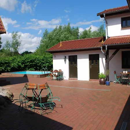 Appartement In Dargun Mit Schwimmbad *