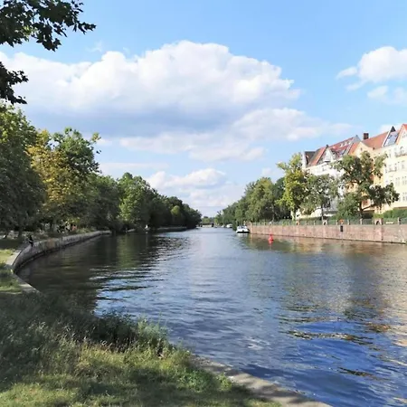 In Dargun Mit Schwimmbad Lägenhet Barlin